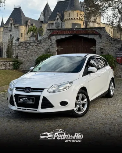 Ford Focus 1.6 S/se/se Plus Flex 8v/16v 5P 2015