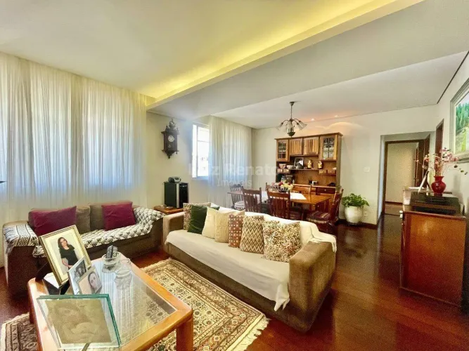 Apartamento à venda no bairro Santo Antônio