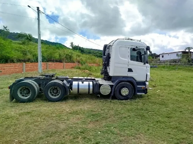 Scania R-440 2013, 6x4 Automático