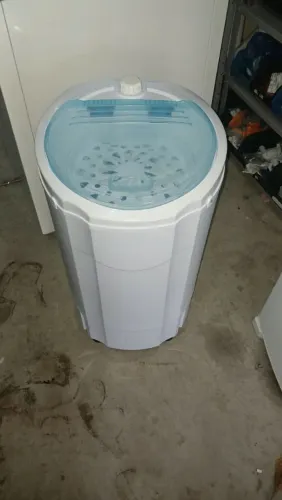 Centrifuga Britânia