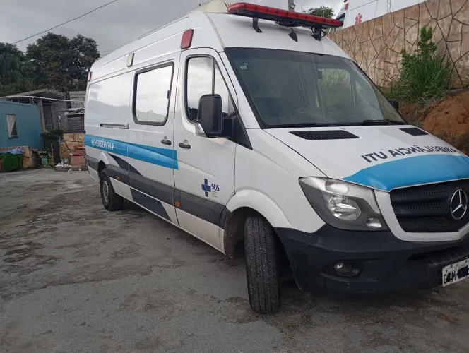 Mercedes-Benz Sprinter 415 Furgão Lon.t.alto 2.2 Dies 2019