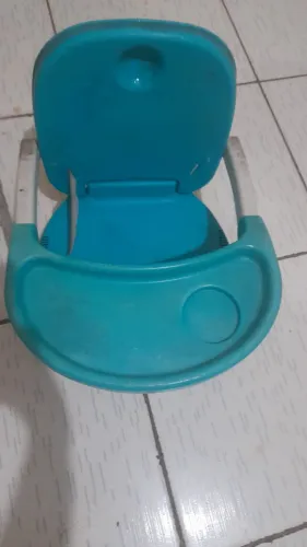 Para bebê Cadeira alimenta.40$