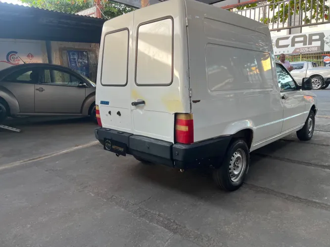 Fiat Fiorino Furgão 1.5 MPI / I.e. (álcool) 2001