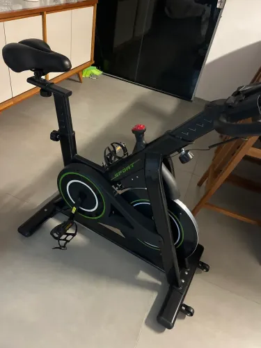 Bicicleta de Spining usada pouquíssimas vezes
