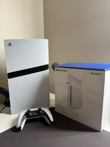 PlayStation 5 Pro 2 meses de uso