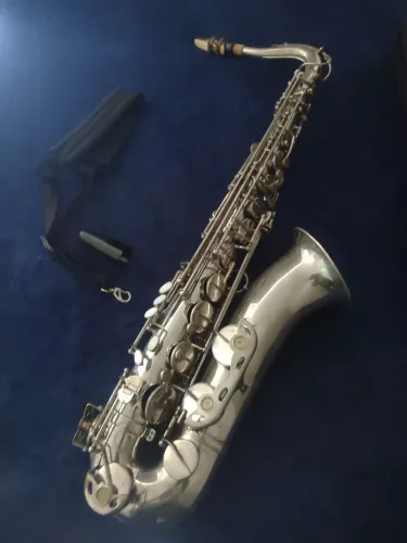 Sax tenor Galasso Super G - revisado pelo Luthier Lito - pronto pra tocar