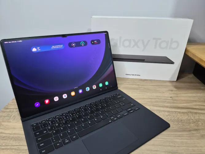Samsung Galaxy Tab S9 Ultra, versão com 256 GB de armazenamento e 12 GB de RAM