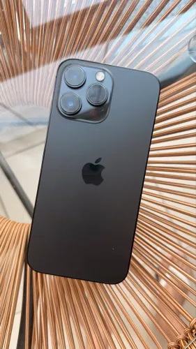 iPhone 14 Pro Max em ótimo funcionamento - Bateria 85%