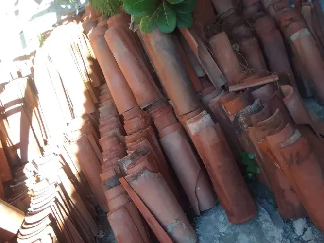 Kit de + 1500 Telhas coloniais para venda.  