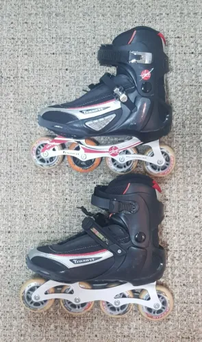 Patins Traxart inline, modelo Jet, tamanho 39