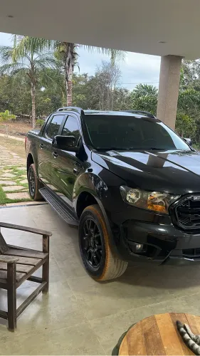 Ford Ranger Black 2.2 4X2 CD Diesel AUT 2022