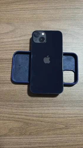 iPhone 13 - 97% Bateria