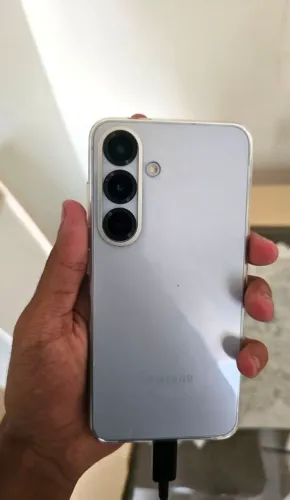 Samsung S25 256GB NA GARANTIA