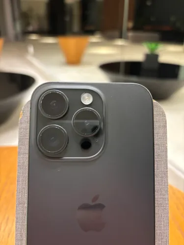 iPhone 15 pro GB 128 zero ?