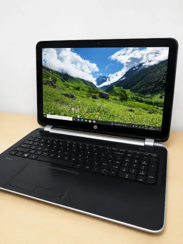 HP Pavilion TouchSmart 15 - 8GB / SSD 120GB - Entrego e Parcelo