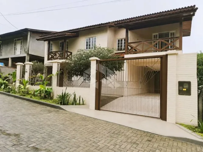Casa Residencial 120M² - para Alugar