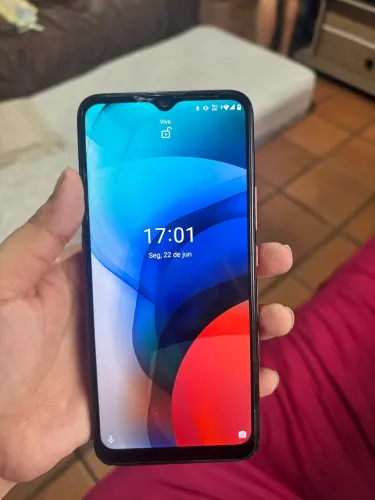 Motorola E7