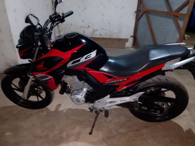 Cb Twister 2019 pra vender ou trocar em cg 160