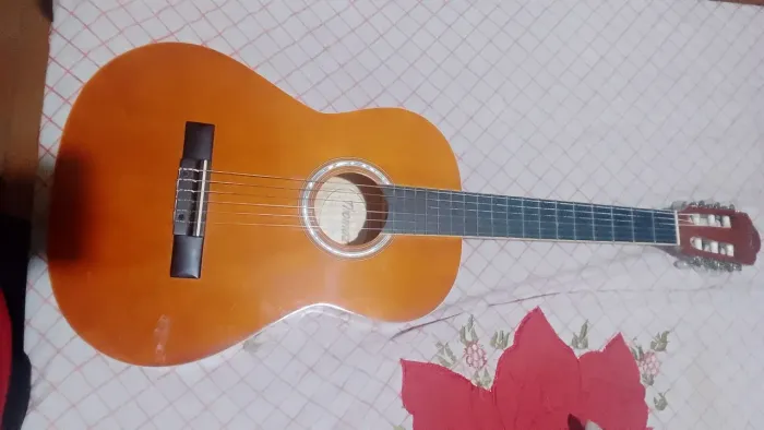 Violão Thomaz modelo TCG-360 NL iniciante usado