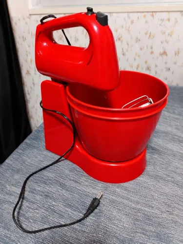Batedeira vermelha Arno 350 W