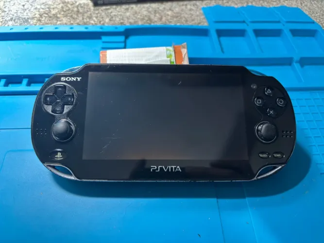 Psvita OLED PCH-1010