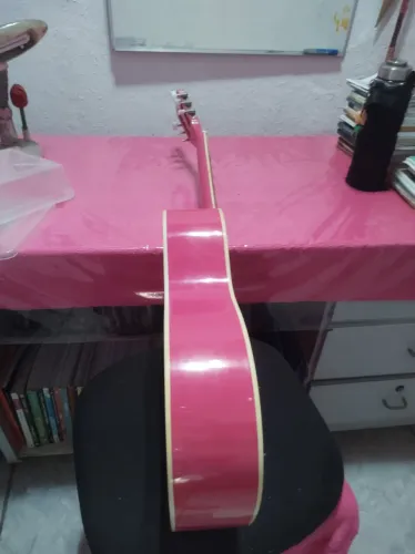 Violão rosa giannini de 200 reias