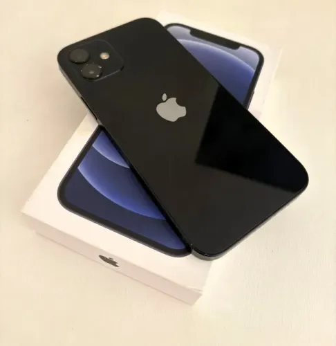 iPhone 12 64GB Preto + 6 Capinhas OPORTUNIDADE