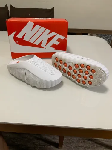 Chinelo Nike