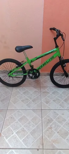 Vendo bicicleta nova numca usada aro 20