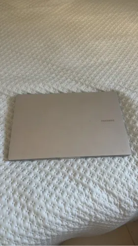 Notebook Samsung book go