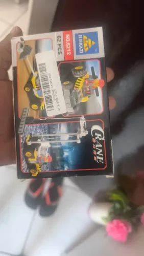 Brinquedo de montar tipo lego