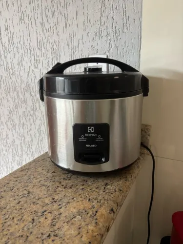 Panela de arroz eletrolux