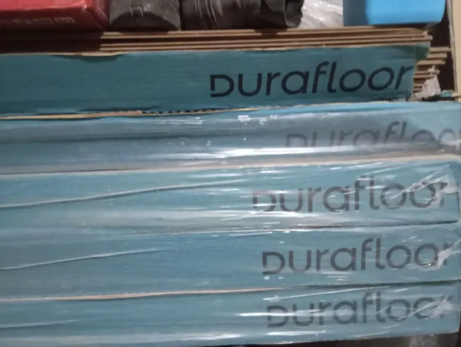 3 caixas de Piso Durafloor