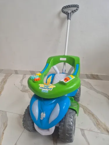 Carrinho infantil