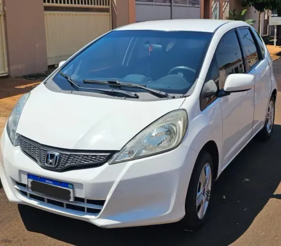 Honda Fit DX 1.4 Flex 16V 5P Mec. 2014
