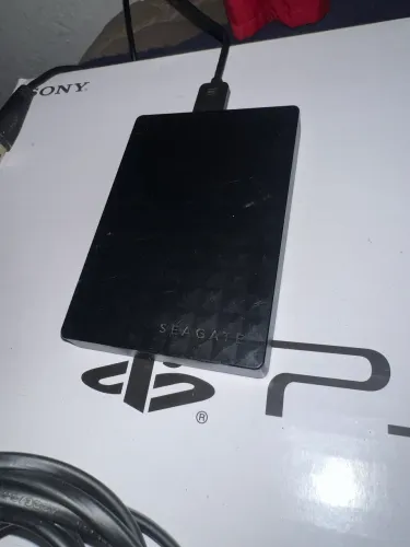 PS4 Slim leia o anúncio