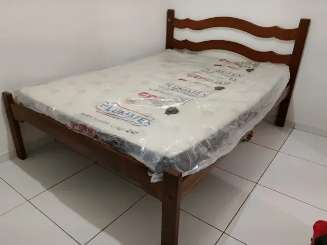 Cama casal madeira