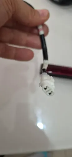 Luz de led da Z900 RS mais olho de gato