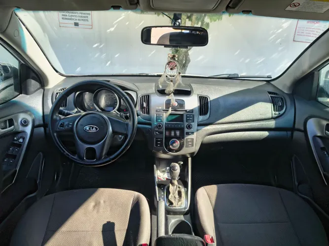 Kia Motors Cerato 1.6 16V Aut. 2011
