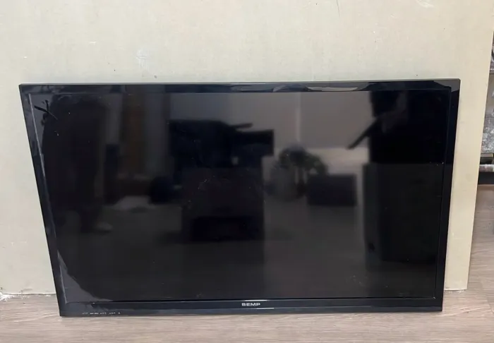 TV 40 Polegadas SEMP TOSHIBA LE4057i (C)