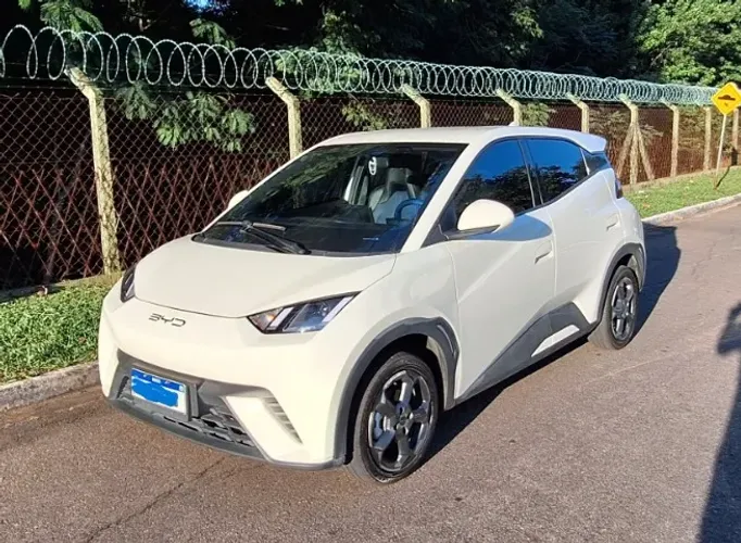 BYD Dolphin Mini (Elétrico) 2025