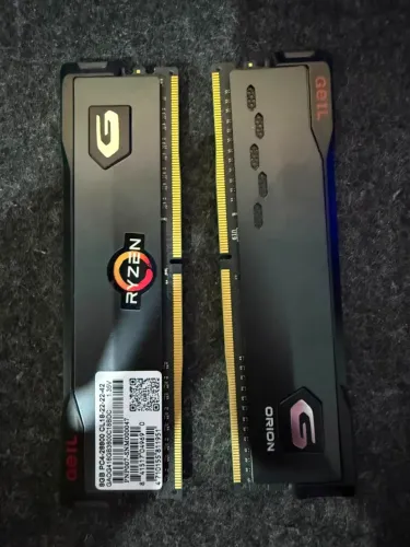 Dois (2) Pentes de Memória DDR4 Geil Orion, 8GB 3600MHz
