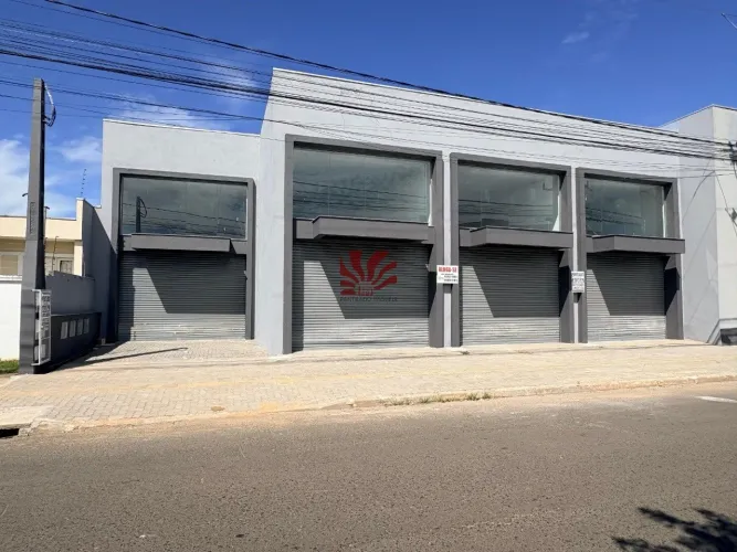 Loja com 71m², Bairro Olaria próximo ao supermecado viezzer - Canoas/RS