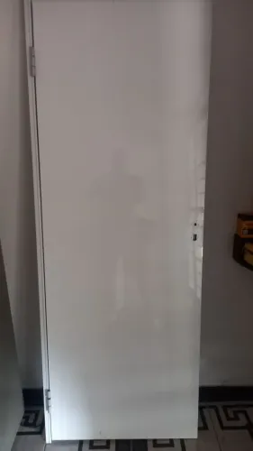 Vedo uma porta de ACM