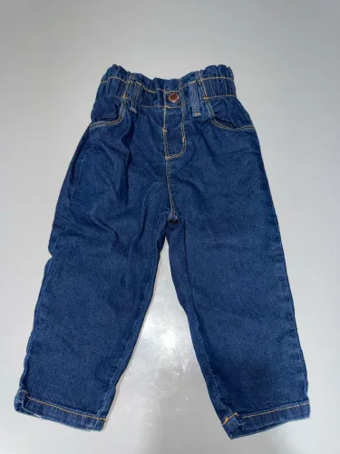 Calça jeans menina