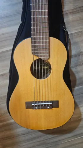 Violão Guitalele yamaha GL1