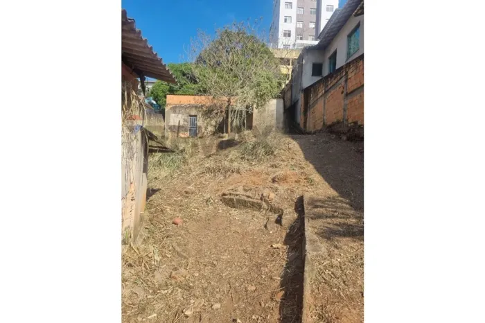 Lote a venda no bairro Palmeiras