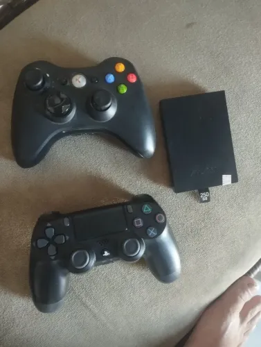 Controle PS4 defeito leia o anúncio todo controle bom Xbox e hd 