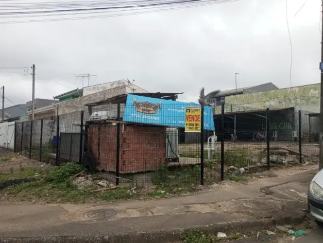 TERRENO DE ESQUINA COMERCIAL C/ 305 M² NO SITIO CERCADO