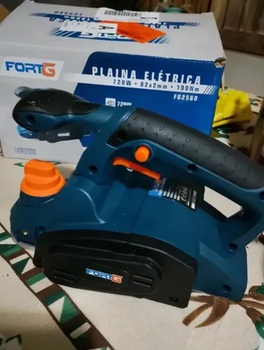 Plaina Elétrica Fortg FG2560 720W 220V 82mm Azul
